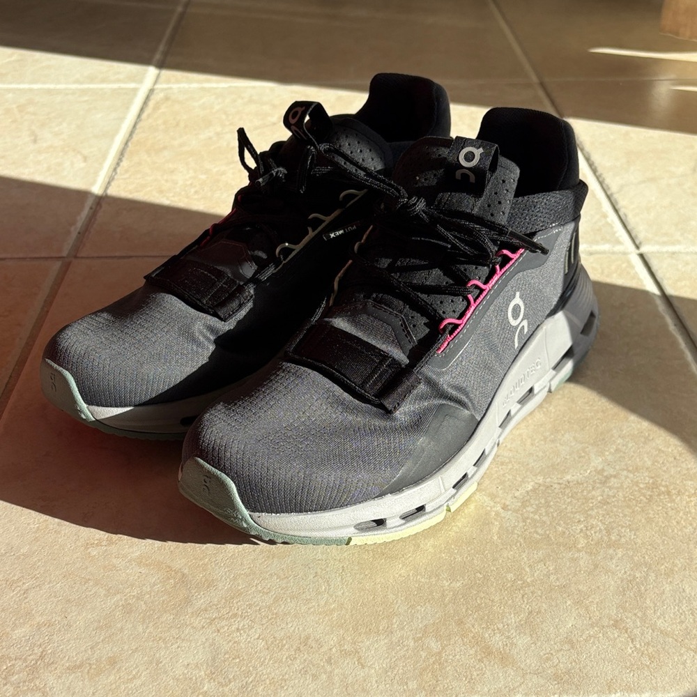 On Running Cloudnova 2 — Men’s Size 10